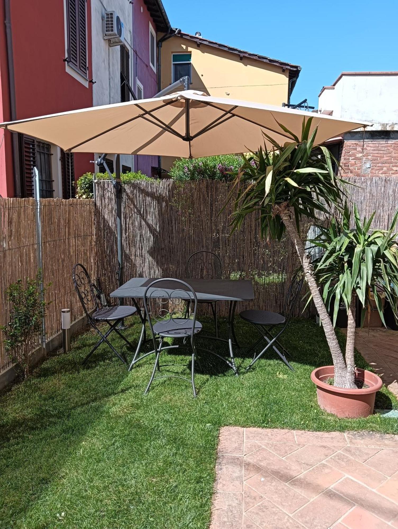 Casa Vacanze Rustico Di Corte Capannori Exterior foto